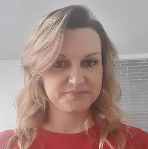 Mirela Chomont-Wolak